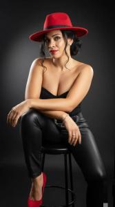 614304945: Chica busca chico en Toledo