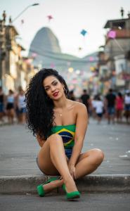 614304945: Chica busca chico en Toledo