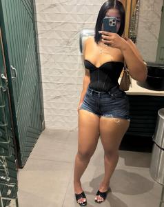 625232177: Chica busca chico en Orense