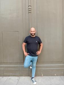 641177341: Chico busca chica en Barcelona
