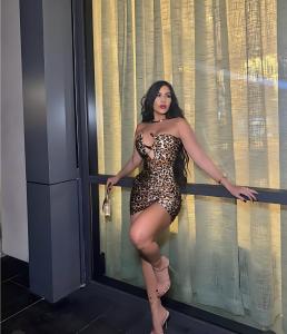 613576847: Chica busca chico en Sevilla