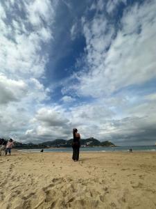 623140810: Chica busca chico en Cantabria