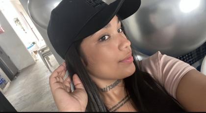 672593207: Chica busca chico en Barcelona