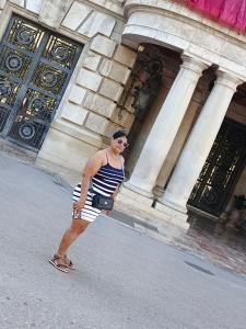 610293156: Chica busca chico en Valencia