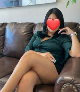 643921793: Chica busca chico en Tenerife