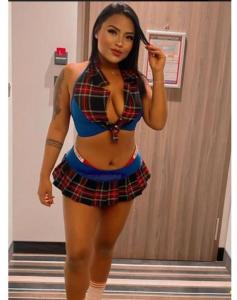 694241344: Chica busca chico en Valencia