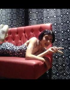 604460121: Chica busca chico en Sevilla
