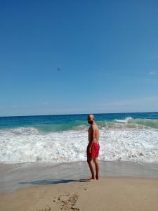 641177341: Chico busca chica en Barcelona