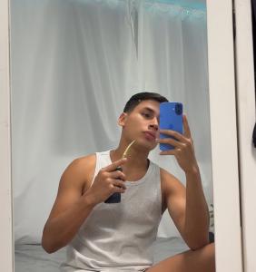 633152670: Chico busca chica en Madrid