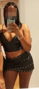 613310487: Chica busca chico en Barcelona