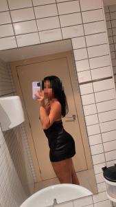 632686102: Chica busca chico en Huesca