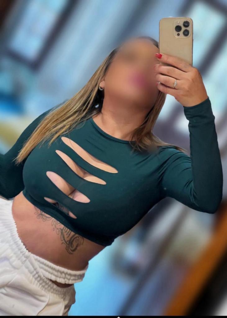 Chica busca chico en Sevilla: 