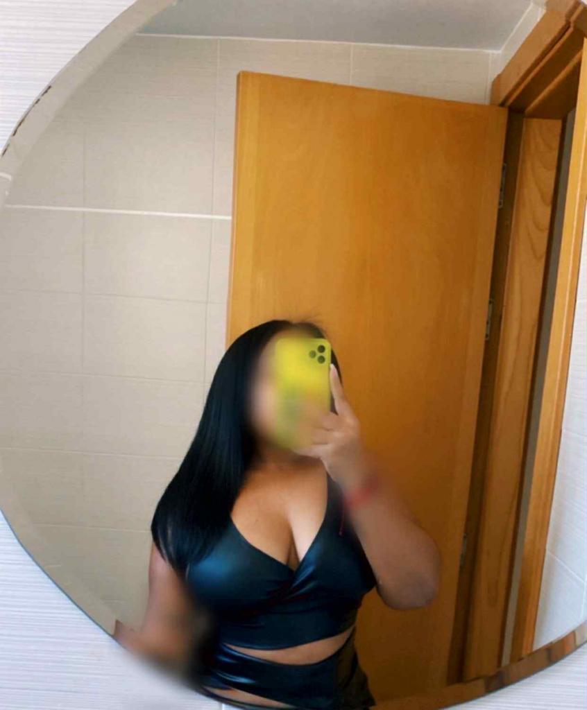Chica busca chico en Cádiz: 