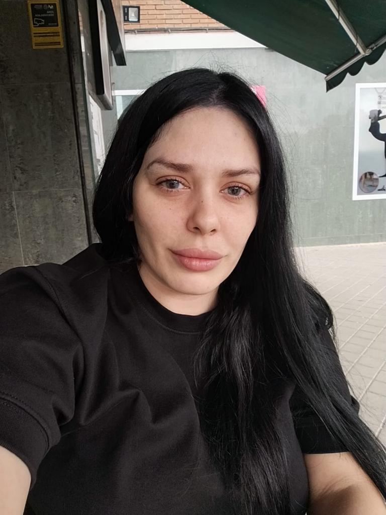 614731480: Chica busca chico en Murcia