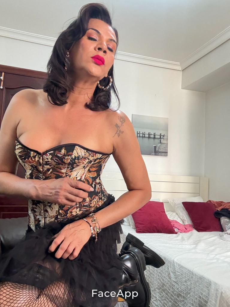 672167663: Travesti en Pontevedra