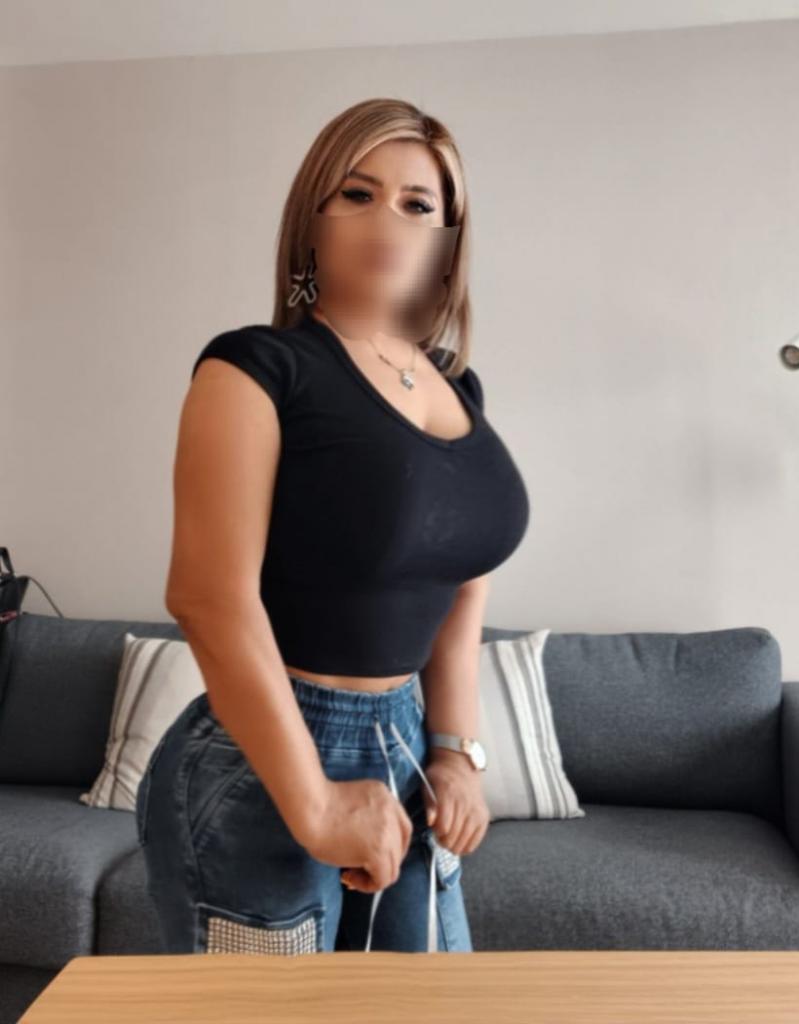 Chica busca chico en Lérida: 