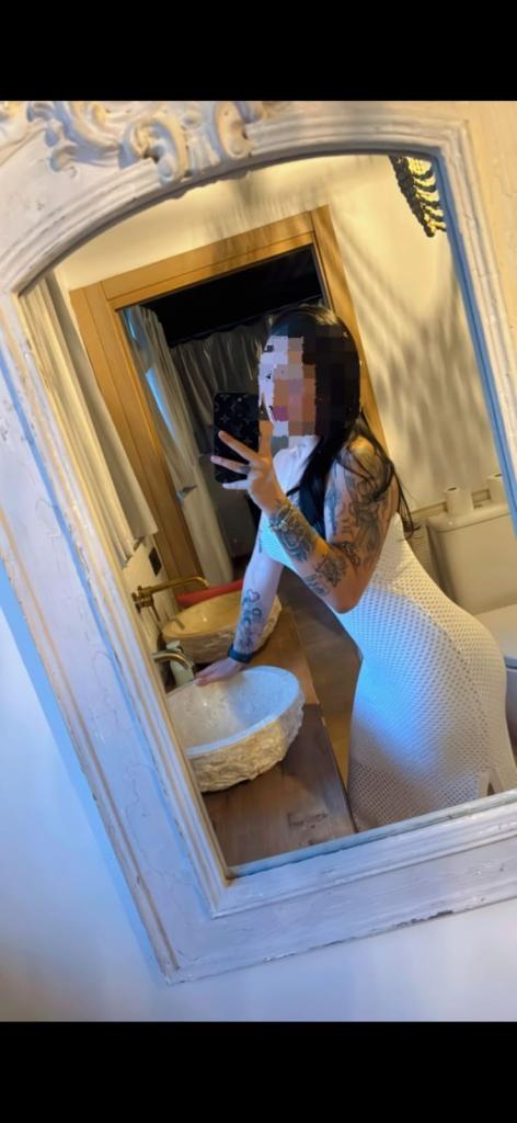 Chica busca chico en Granada: 