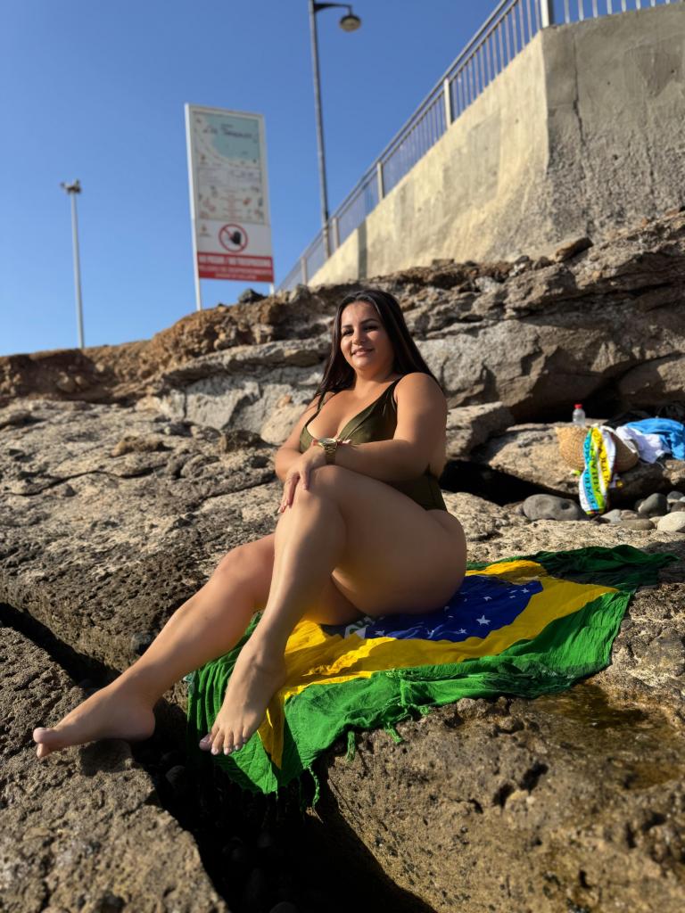 Chica busca chico en Tenerife: 