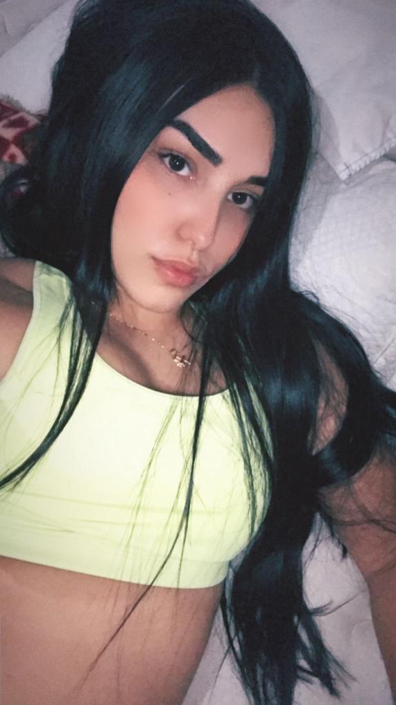 Chica busca chico en Tenerife: 