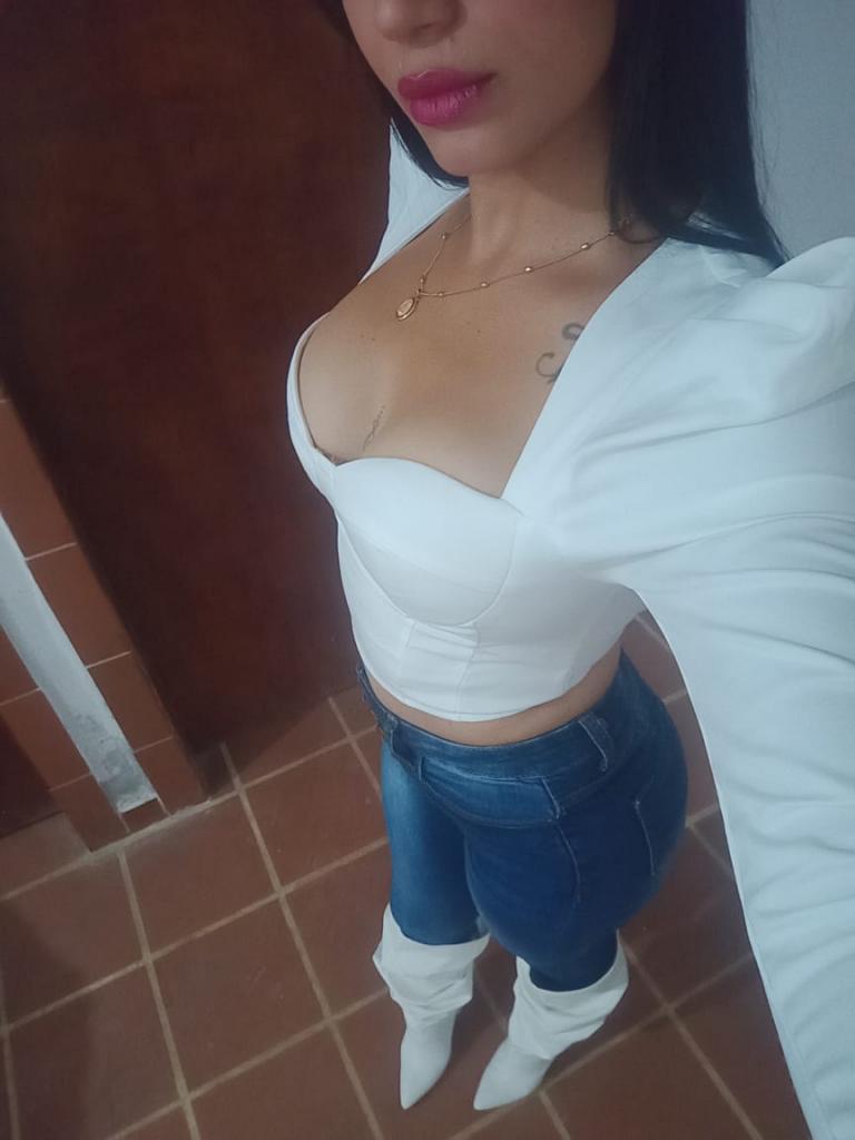 Chica busca chico en Zaragoza: 