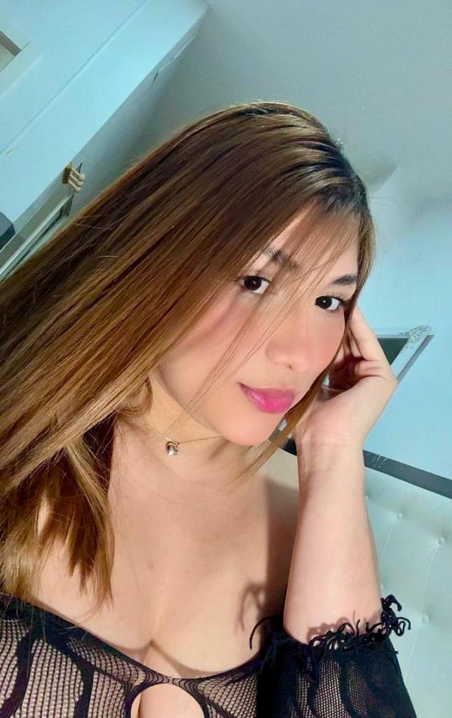 Chica busca chico en Almería: 