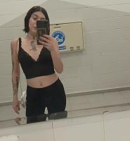 604460121: Chica busca chico en Sevilla