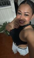 685882766: Chica busca chico en Sevilla