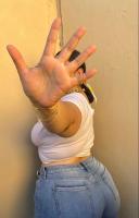 742018247: Chica busca chico en Sevilla