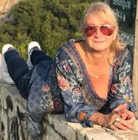 653142614: Chica busca chico en Orense