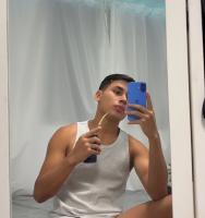 633152670: Chico busca chica en Madrid