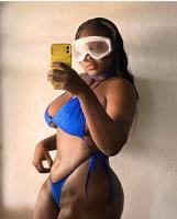 664407607: Chica busca chico en Sevilla