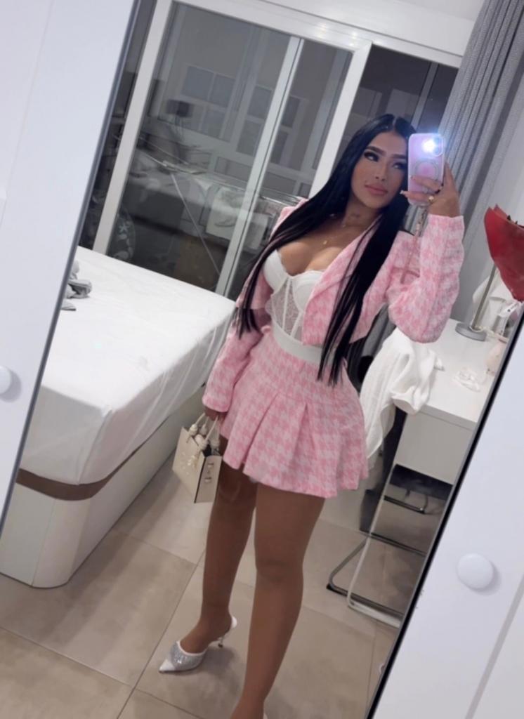 Chica busca chico en Málaga: 