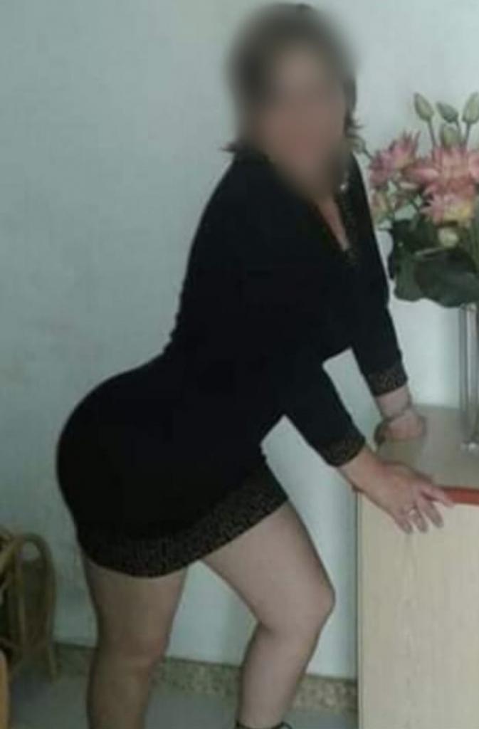 643629186: Chica busca chico en Tenerife