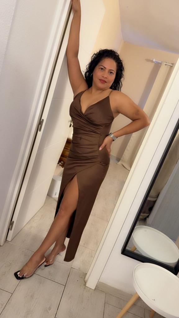 Chica busca chico en Tenerife: 