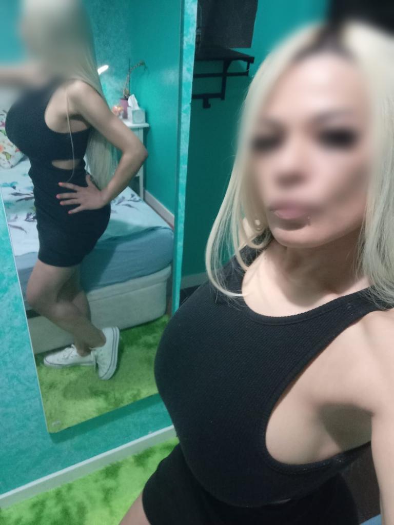 Chica busca chico en Barcelona: 