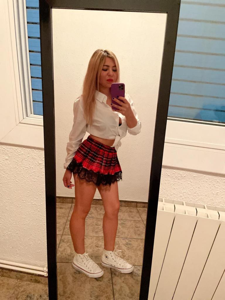 613909581: Chica busca chico en Tarragona