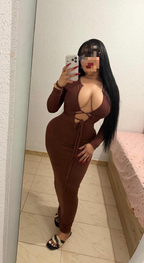 664478518: Chica busca chico en Madrid