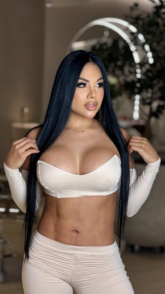 661181812: Chica busca chico en Mallorca