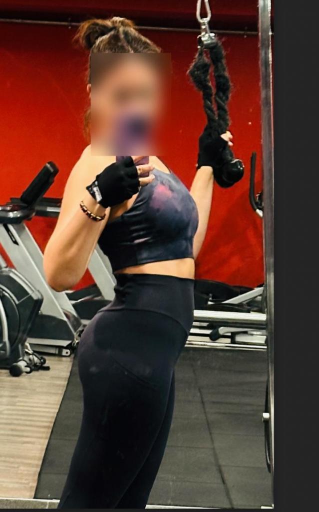 Chica busca chico en Almería: 