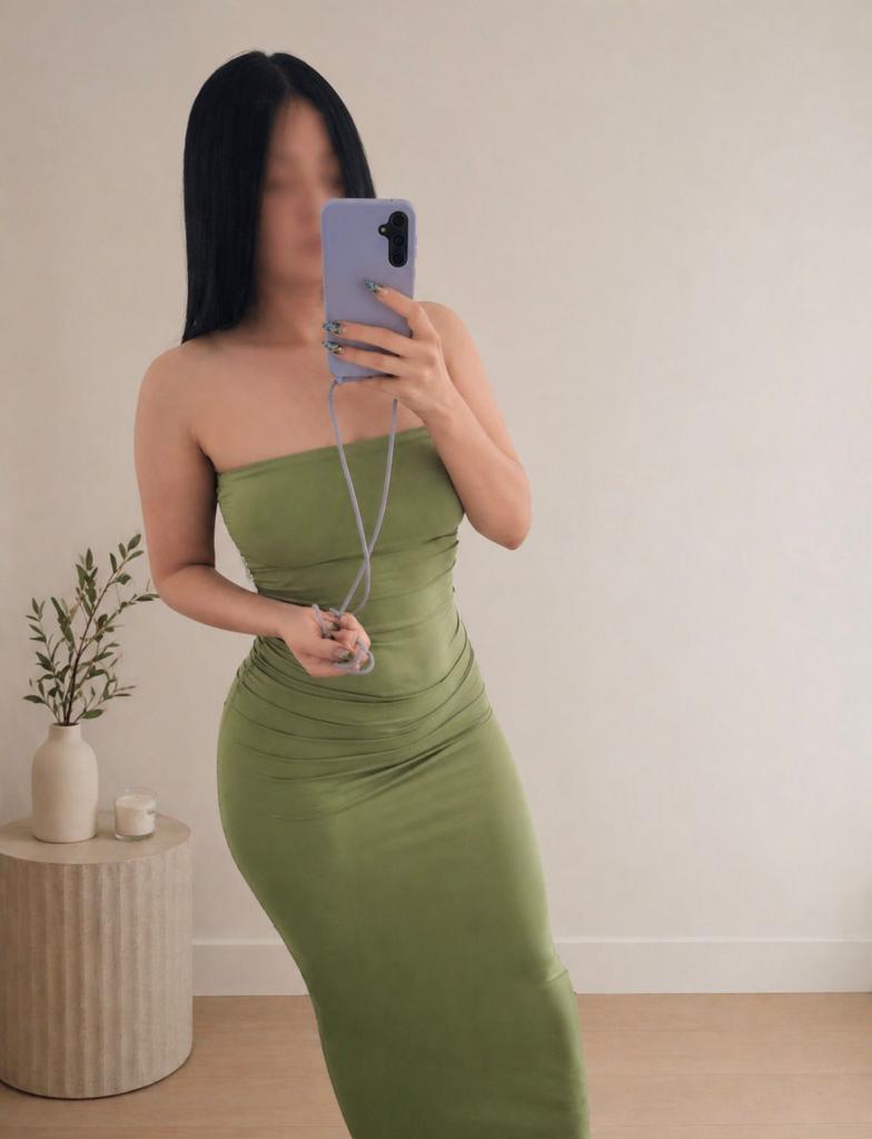 631827052: Chica busca chico en Barcelona