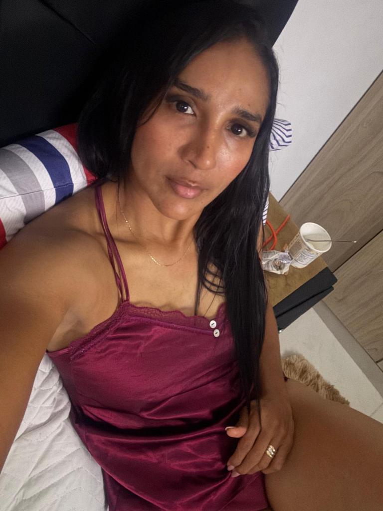 Chica busca chico en Sevilla: 