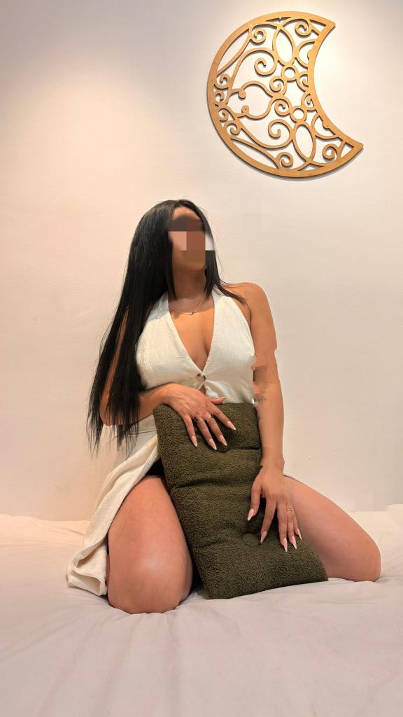 Chica busca chico en Barcelona: 