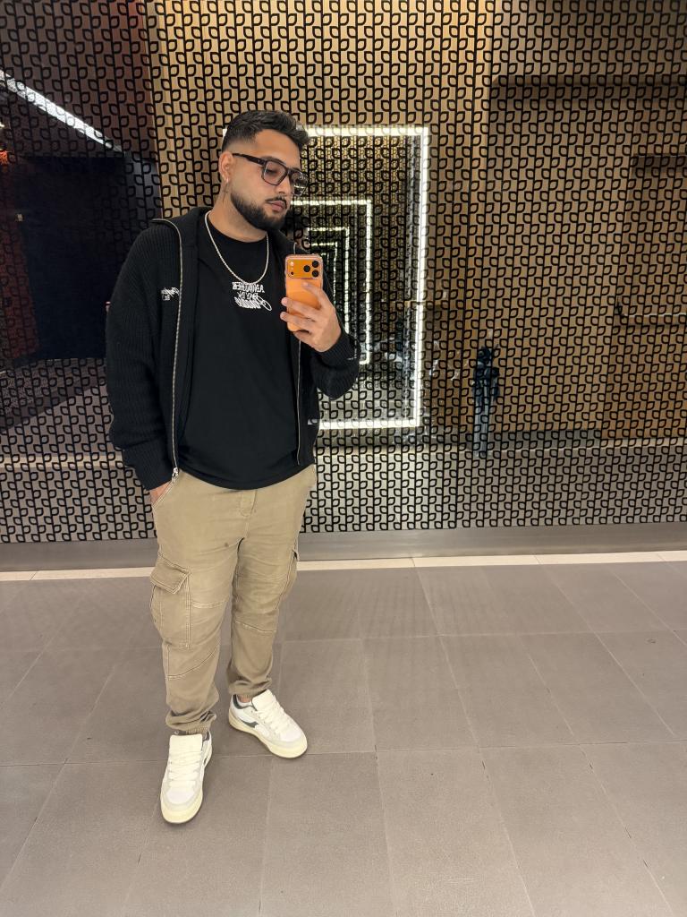 643262659: Chica busca chico en Valencia