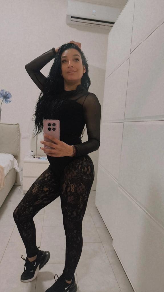 641992592: Chica busca chico en Valencia