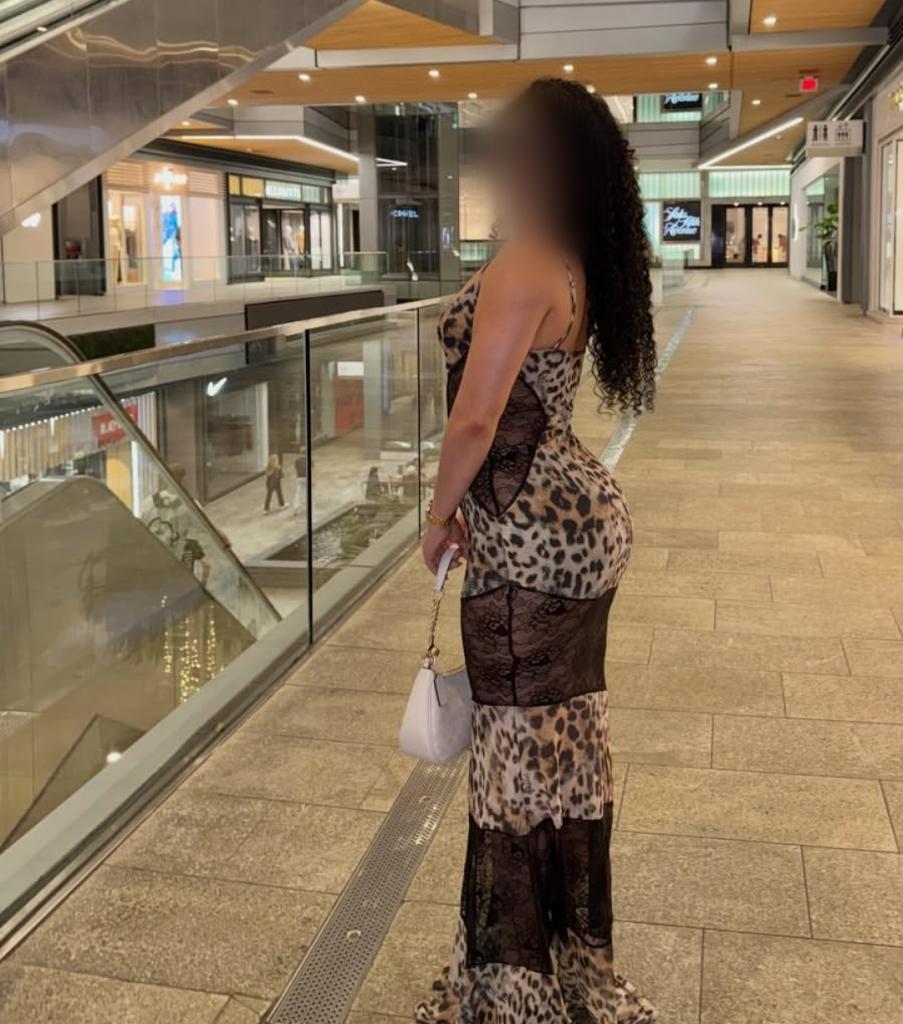 Chica busca chico en Tenerife: 