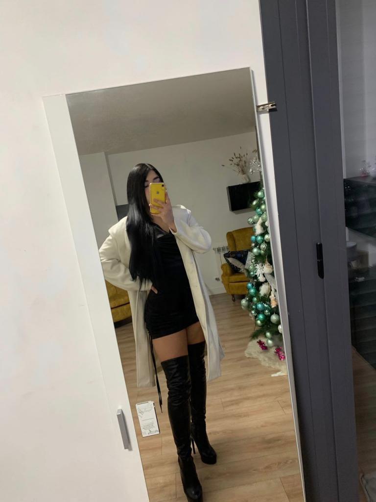 623721875: Chica busca chico en Madrid