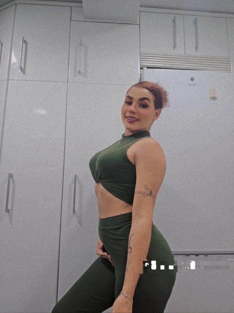 624453547: Chica busca chico en Cádiz