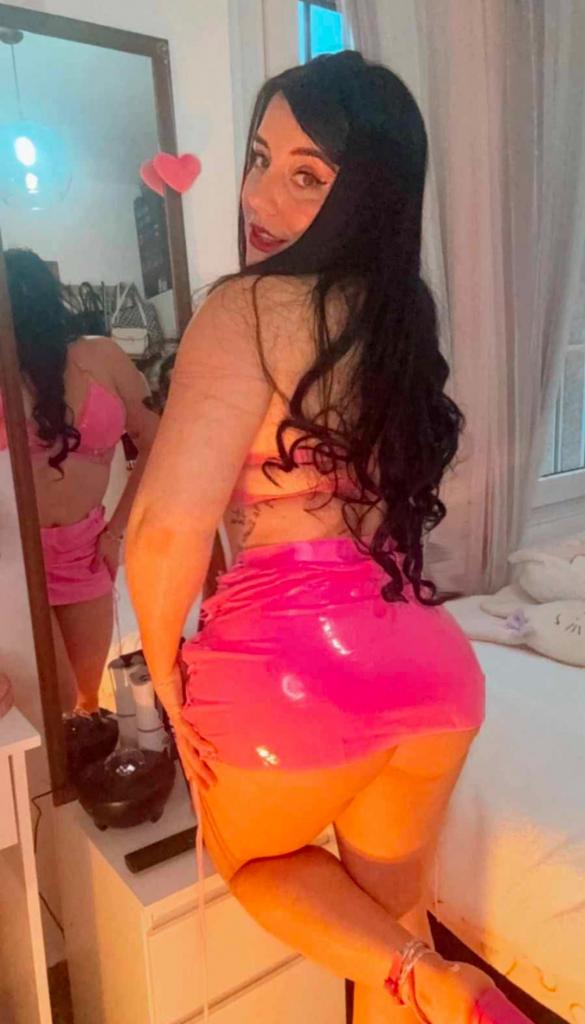 Chica busca chico en Alicante: 