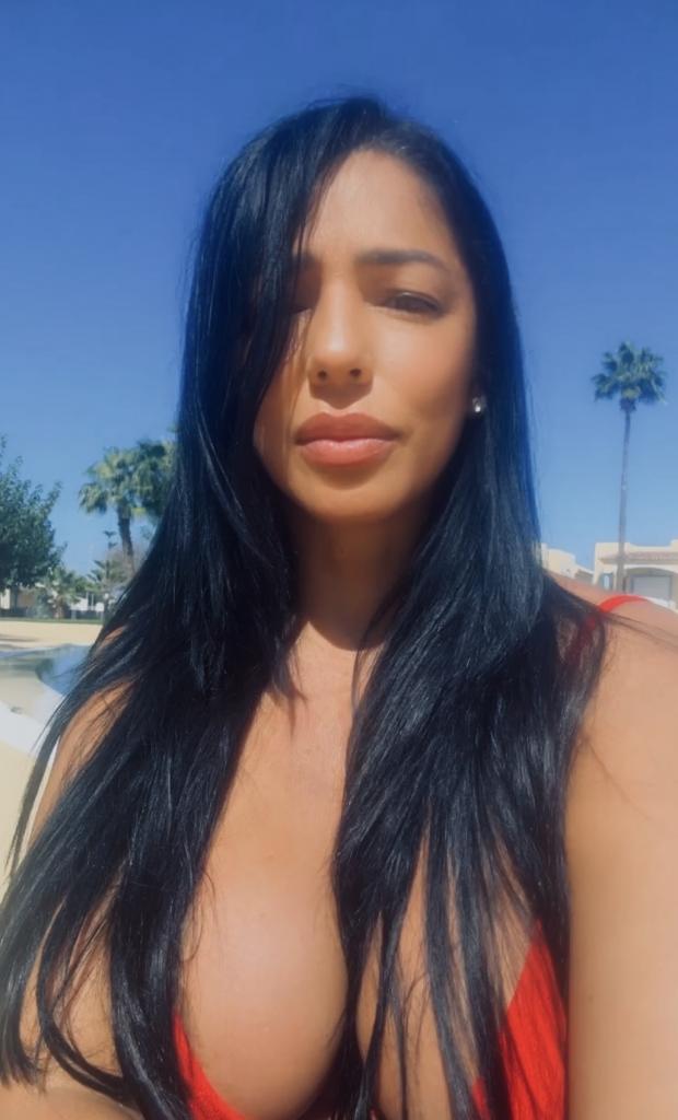 692385780: Chica busca chico en Alicante