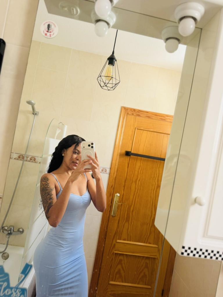 Chica busca chico en Alicante: 